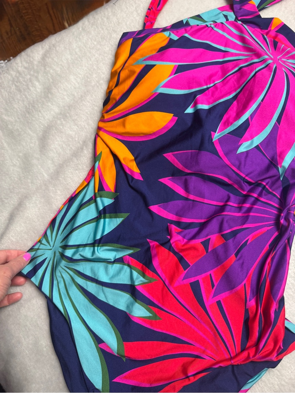 NWT Trina Turk Wailea Reversible One Piece Swimsuit Size 14 Tropical Print - Picture 4 of 11